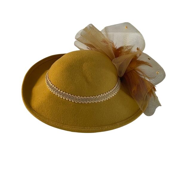 Vintage Deborah New York Mustard Yellow Wool Hat, Feathers, Beading, Church - Picture 4 of 13